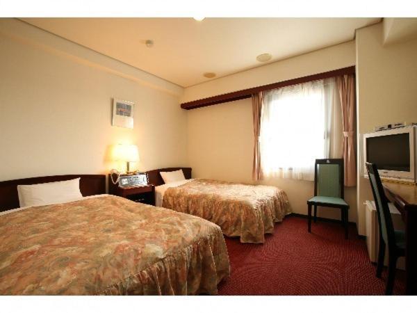 Seven Seven Takaoka Hotel Exterior photo